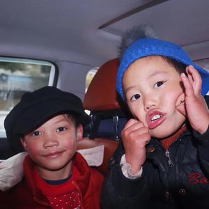 缅甸家庭乱伦图片成视频
